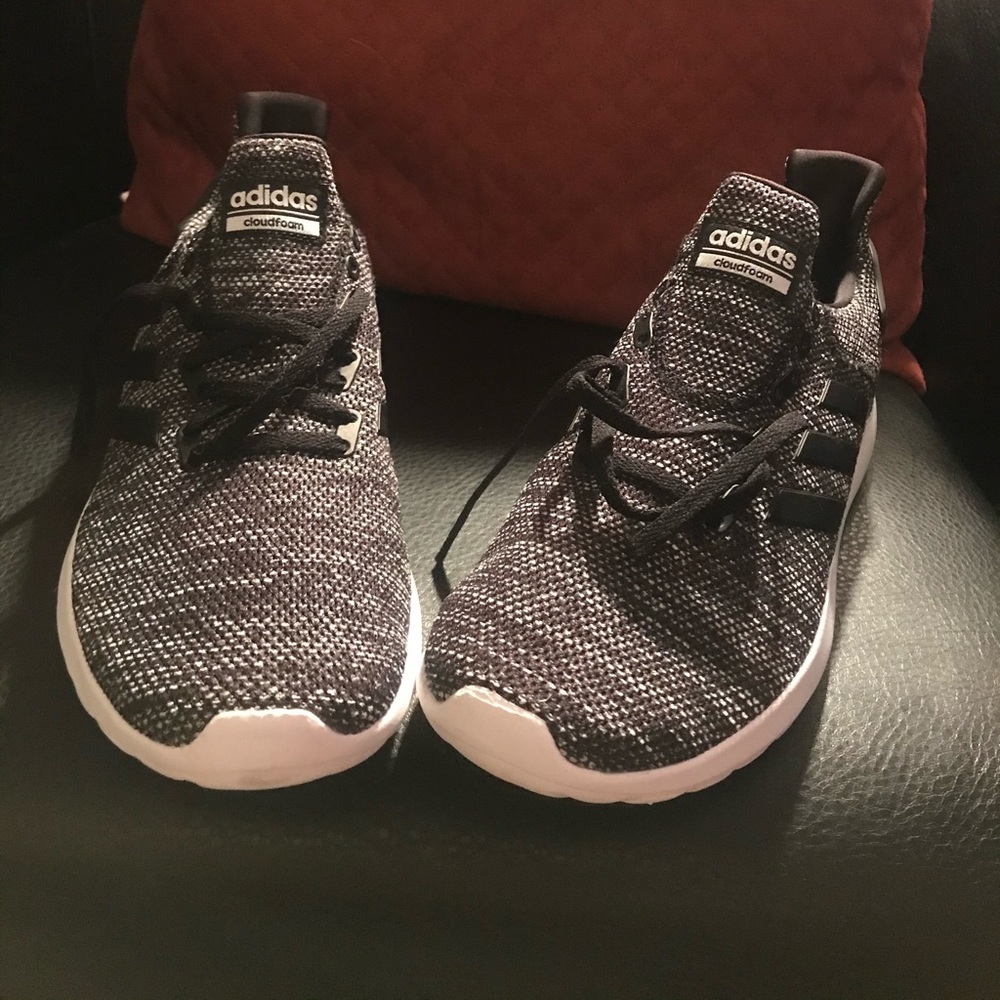 Men’s Adidas running shoes size 9.5